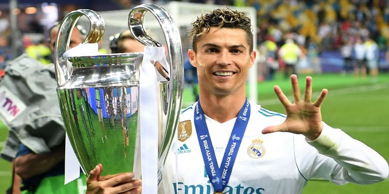 Sự nghiệp tỏa sáng khi tham gia vào Real Madrid